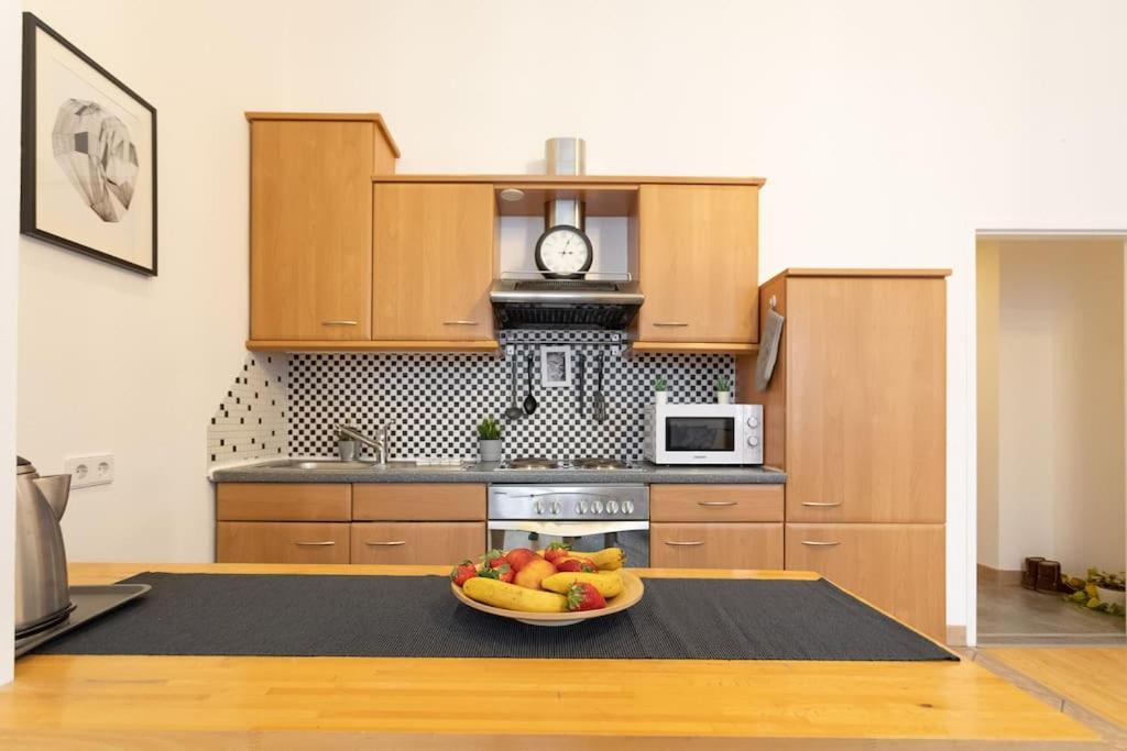 דירות Charming & Authentic Vienna Flat - Central Located מראה חיצוני תמונה