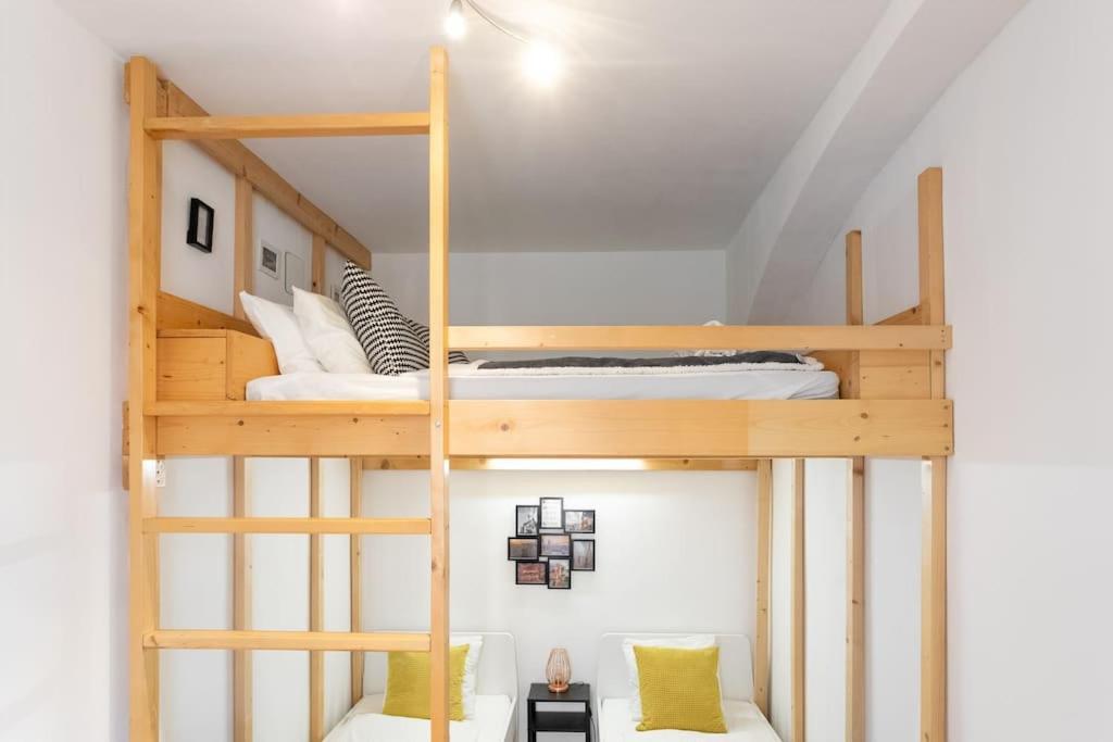 דירות Charming & Authentic Vienna Flat - Central Located מראה חיצוני תמונה